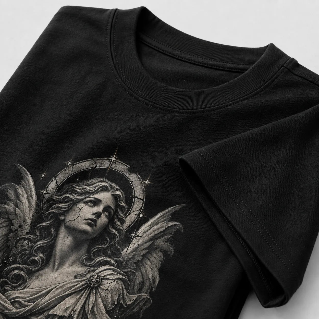 Gothic Angel graphic T-shirt detail - Deep Black