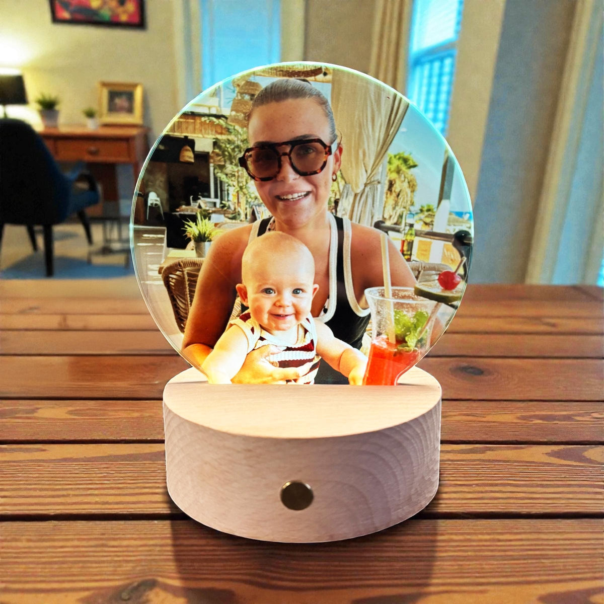 Round tempered glass photo panel illuminated from below