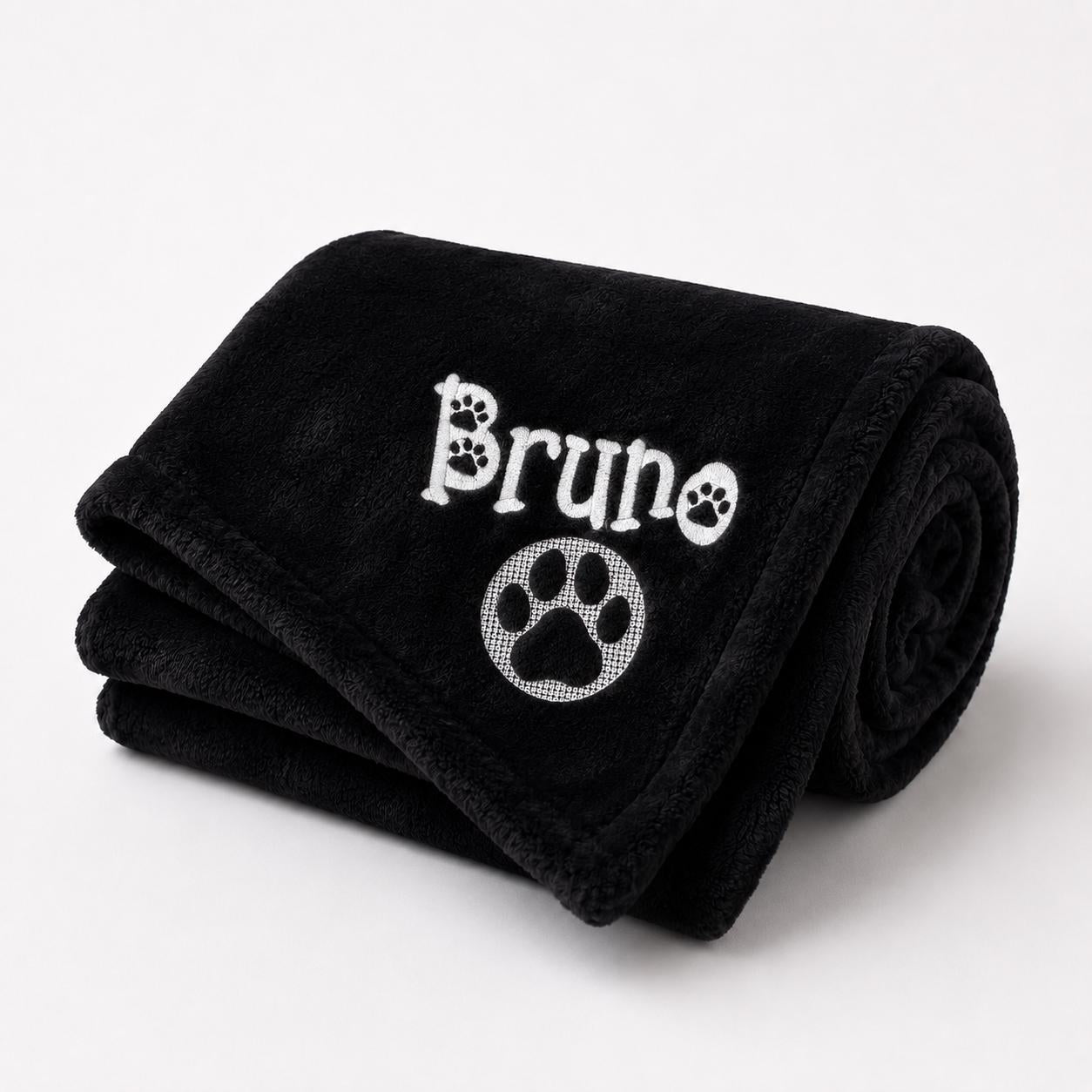 Soft-touch pet blanket size and care information